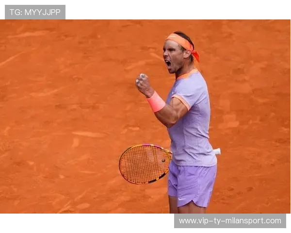 阿卡再扣一球震碎空气