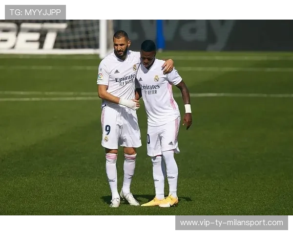 维尼修斯沙特联报价再度升级，皇马是否放行引发热议，维斯特马修斯